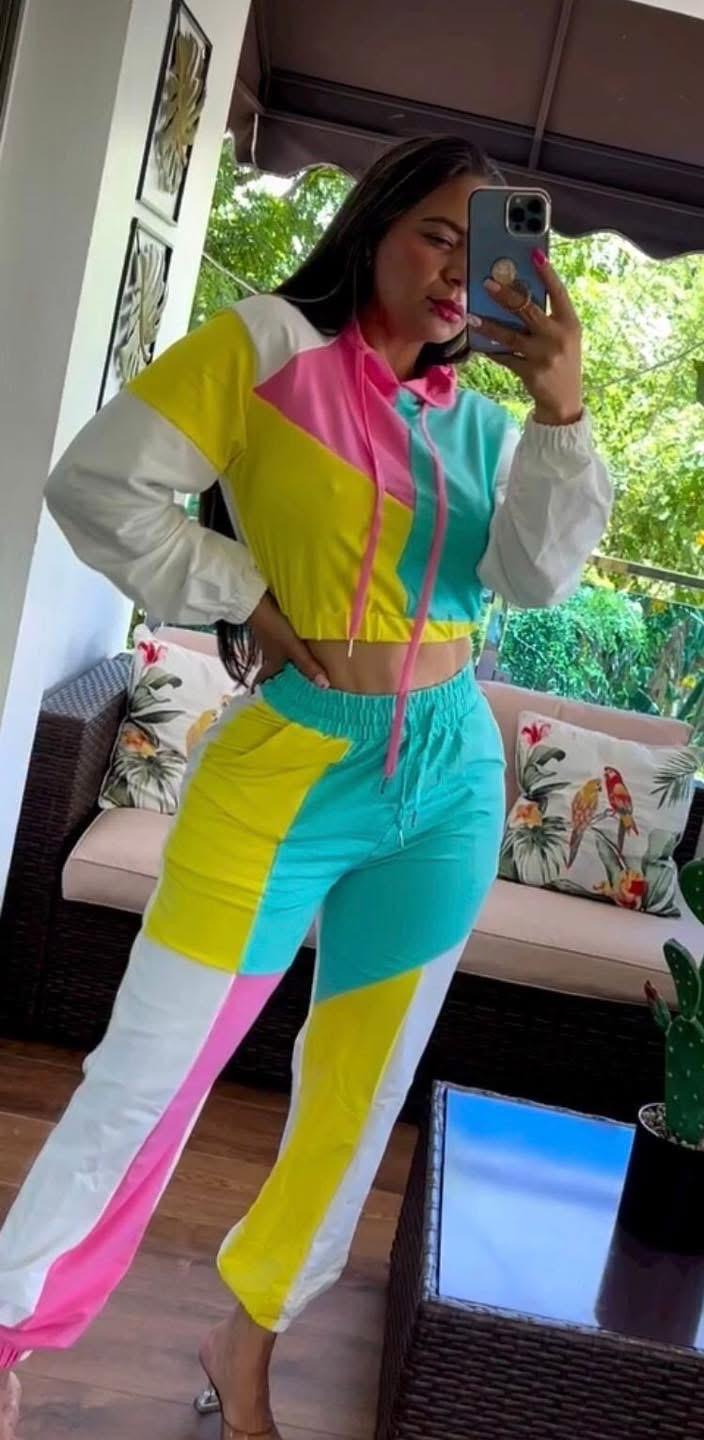 Vibrant mood set