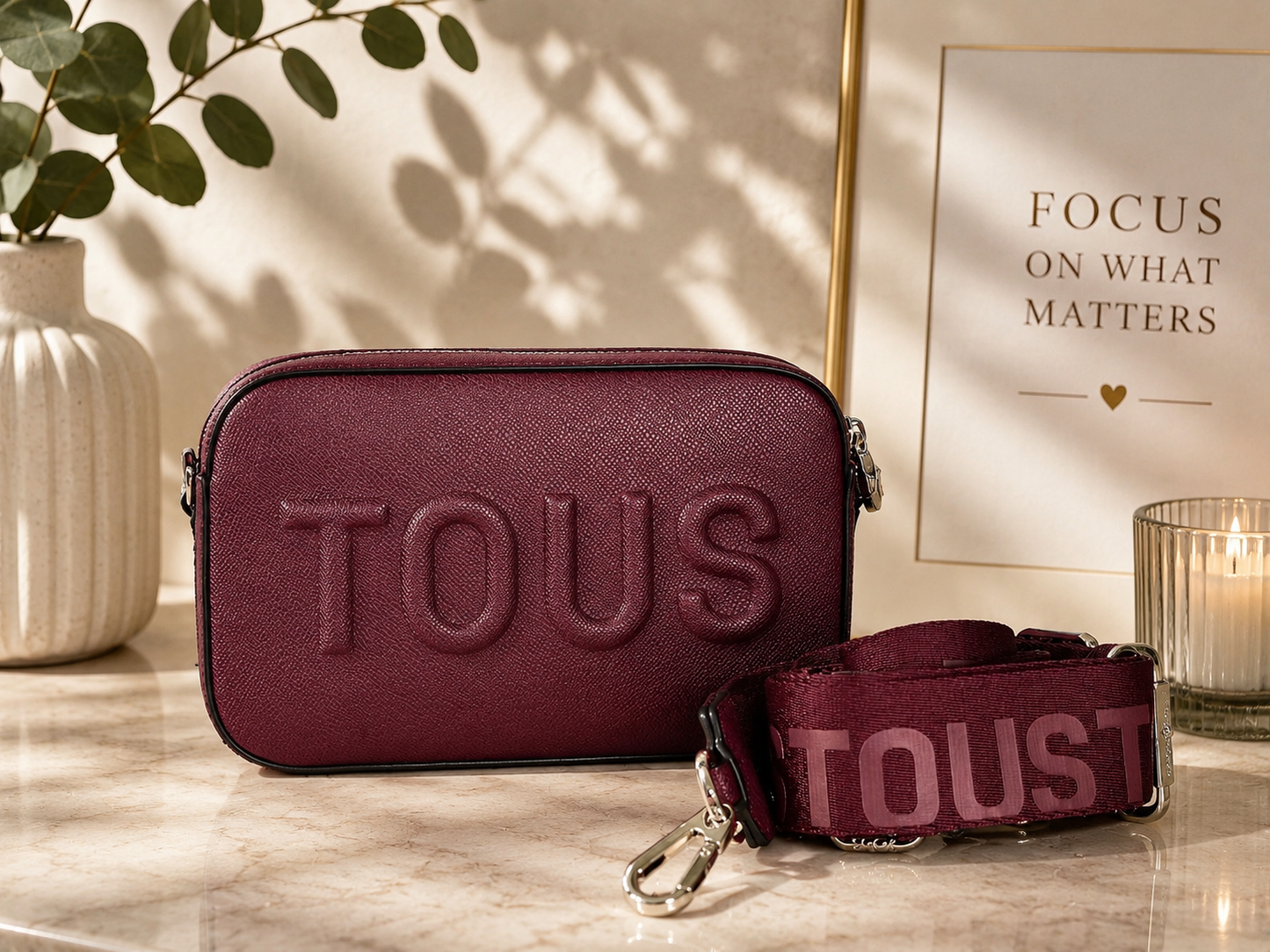 Crossbody handbag