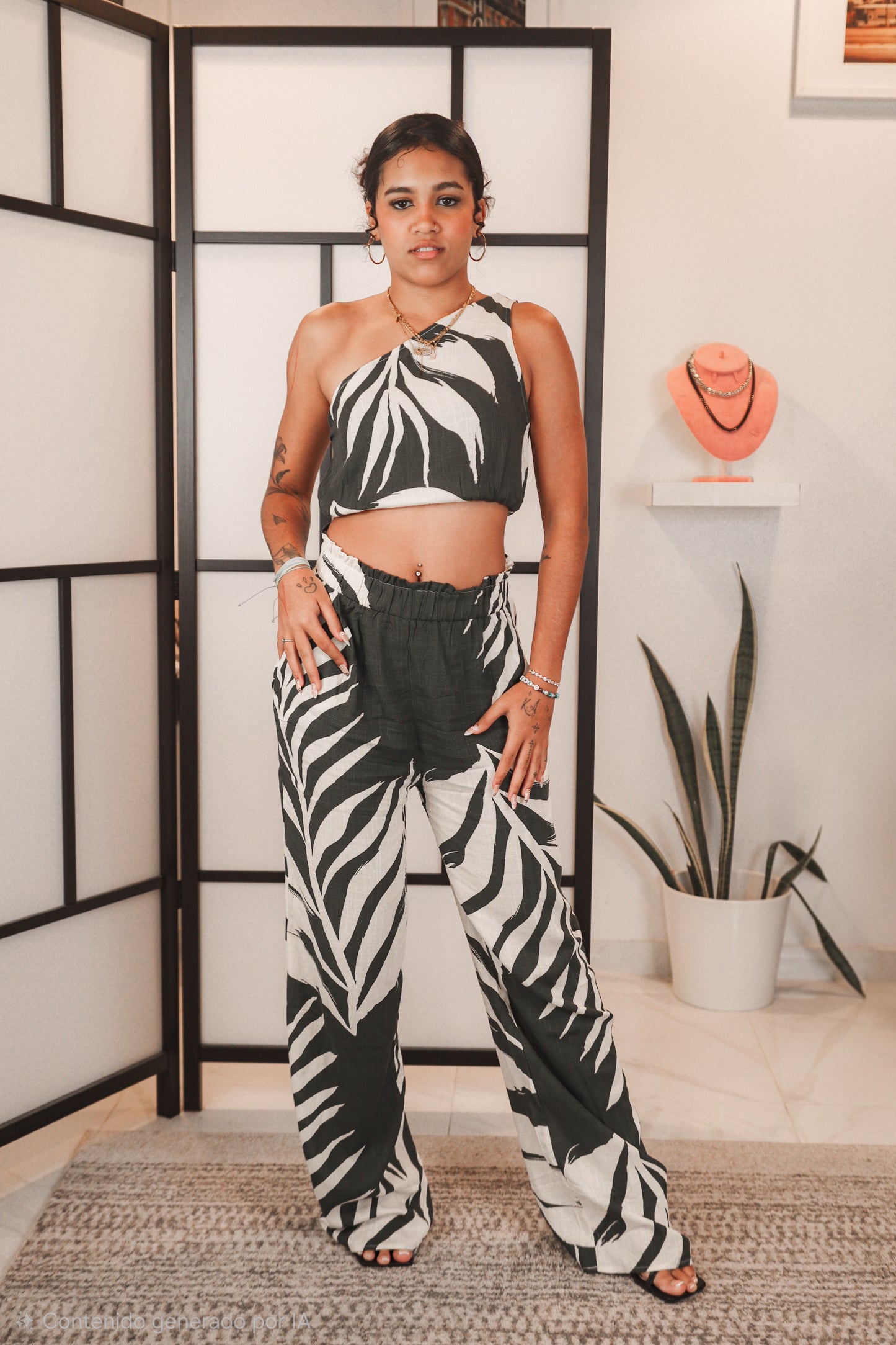 Palm Noir Set